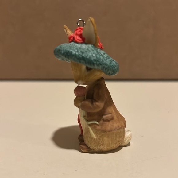Vintage Hallmark Keepsake 1998 Beatrix Potter Peter Rabbit ornament - Picture 2 of 5